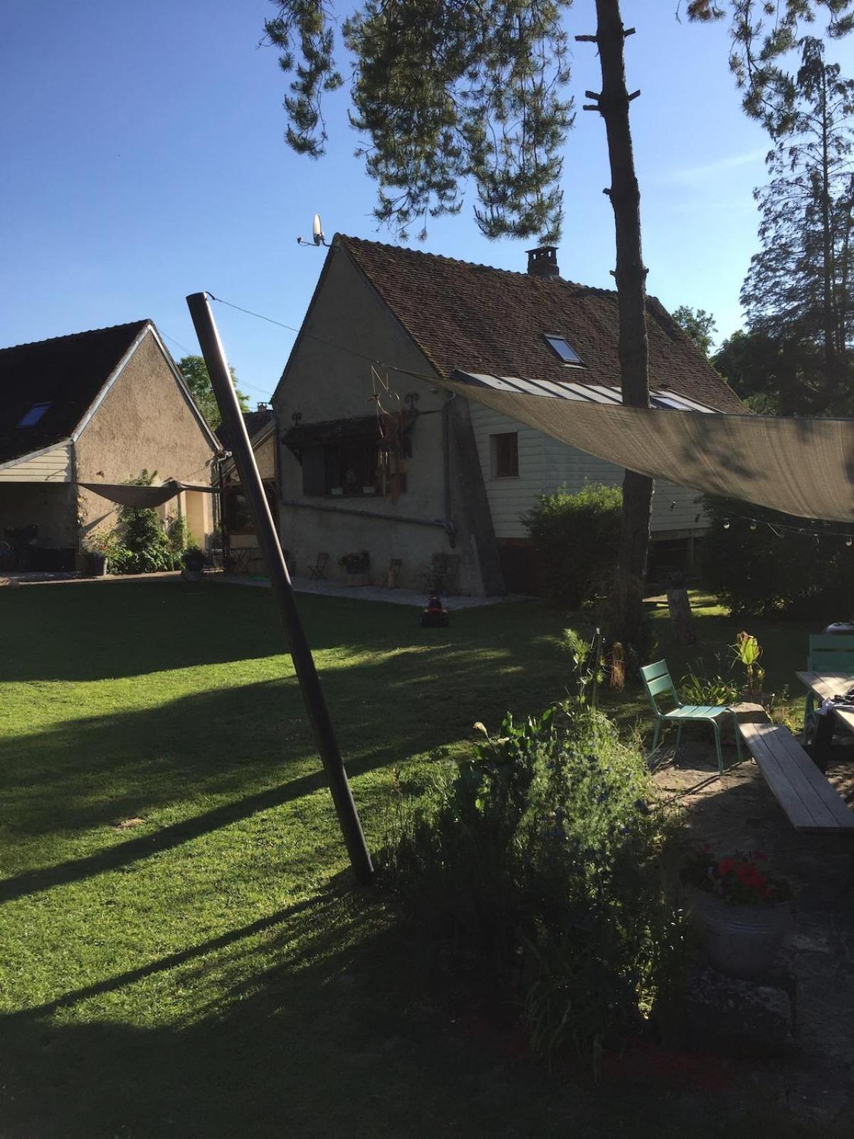 Willa Le Refuge De Valprofonde Villeneuve-sur-Yonne Zewnętrze zdjęcie